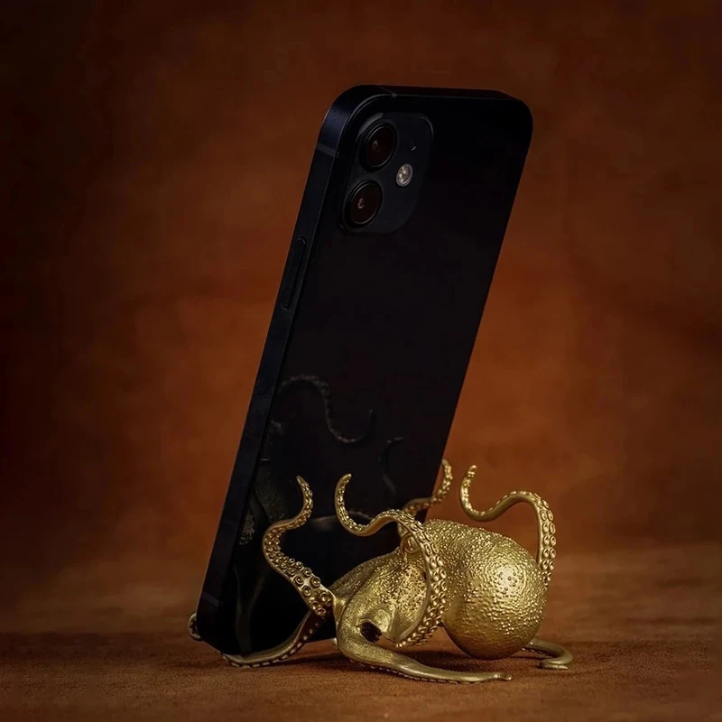 Novi Kreativni prikladniji mesinga Hobotnica Postolje za Računalo Telefon Držač Olovke Zabavne Ukrase u obliku malih životinja Dar Ukras Kućni Ured Slika  0
